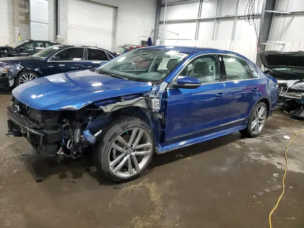 1VWDT7A3XHC058862 2017 VOLKSWAGEN PASSAT - Image 1