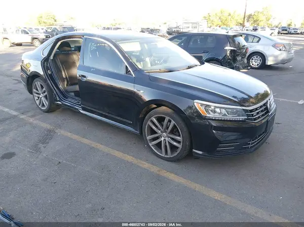 1VWDT7A3XHC073328 2017 VOLKSWAGEN PASSAT - Image 1