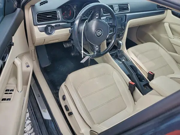 1VWDT7A3XHC081199 2017 VOLKSWAGEN PASSAT - Image 8