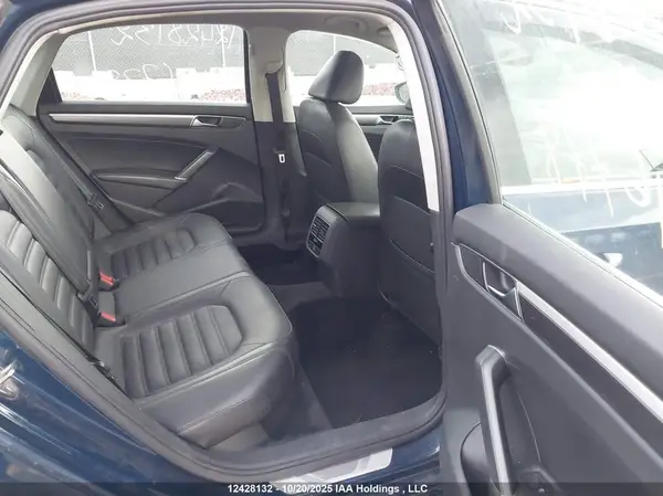 1VWEA7A35JC046778 2018 VOLKSWAGEN PASSAT - Image 8
