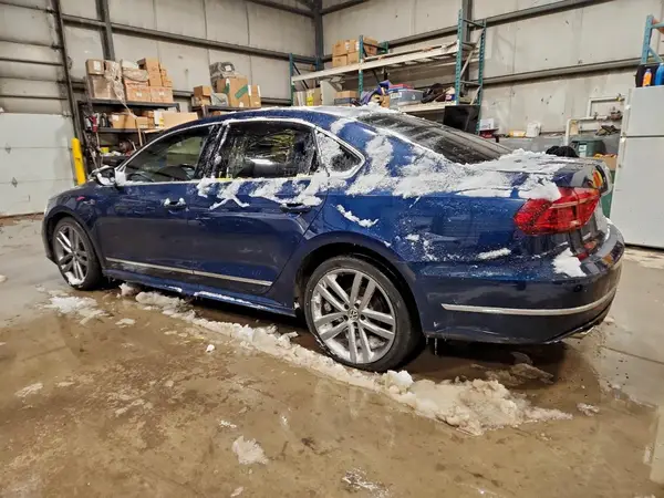 1VWEA7A39JC012181 2018 VOLKSWAGEN PASSAT - Image 2