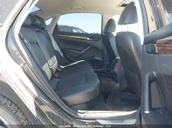 1VWEA7A3XLC004495 2020 VOLKSWAGEN PASSAT - Image 8
