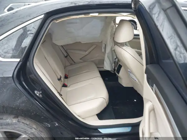 1VWGT7A30HC069379 2017 VOLKSWAGEN PASSAT - Image 8