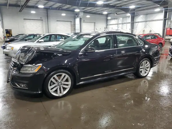 1VWGT7A30HC086098 2017 VOLKSWAGEN PASSAT - Image 1
