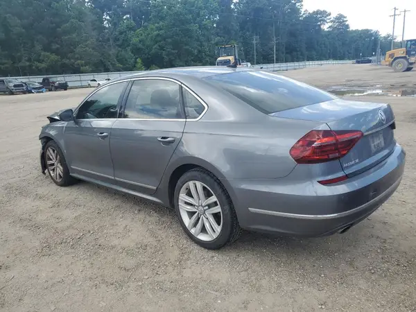 1VWGT7A31HC014603 2017 VOLKSWAGEN PASSAT - Image 2