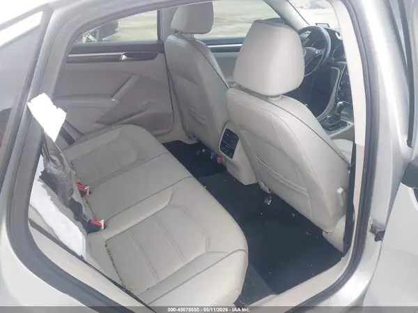 1VWGT7A31HC056799 2017 VOLKSWAGEN PASSAT - Image 8