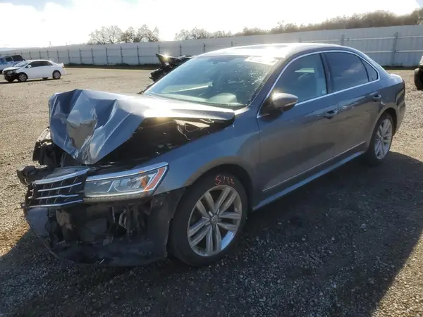 1VWGT7A31HC066314 2017 VOLKSWAGEN PASSAT - Image 1