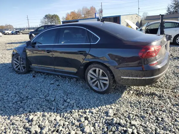 1VWGT7A31HC077507 2017 VOLKSWAGEN PASSAT - Image 2