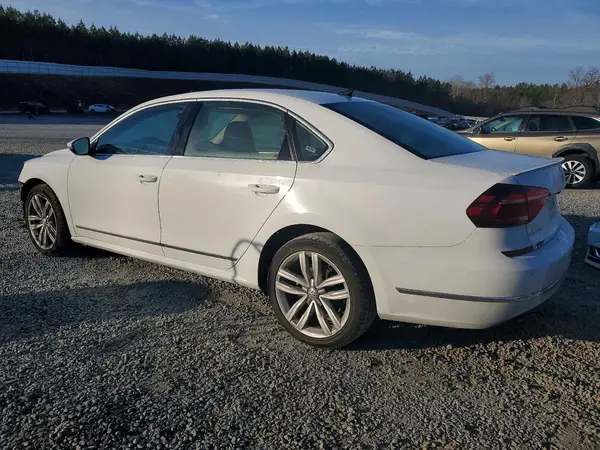 1VWGT7A31HC085302 2017 VOLKSWAGEN PASSAT - Image 2