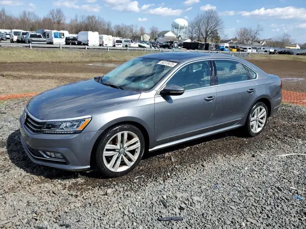 1VWGT7A32HC002377 2017 VOLKSWAGEN PASSAT - Image 1