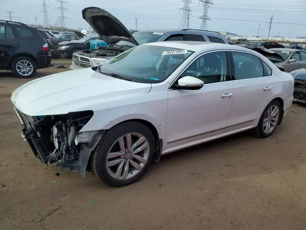 1VWGT7A32HC017459 2017 VOLKSWAGEN PASSAT - Image 1