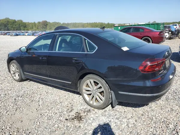 1VWGT7A32HC030941 2017 VOLKSWAGEN PASSAT - Image 2