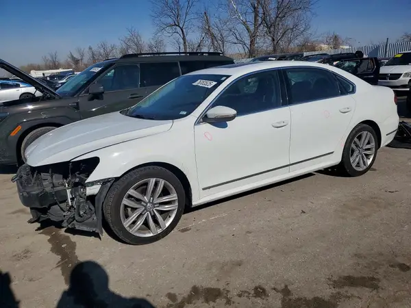 1VWGT7A32HC067911 2017 VOLKSWAGEN PASSAT - Image 1