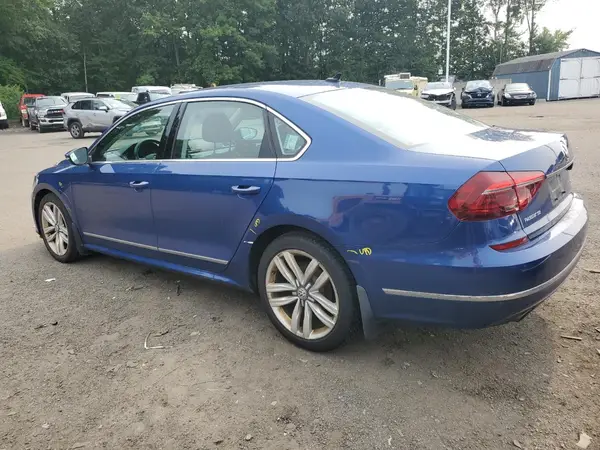 1VWGT7A33HC048641 2017 VOLKSWAGEN PASSAT - Image 2