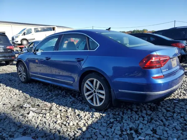1VWGT7A33HC067108 2017 VOLKSWAGEN PASSAT - Image 2