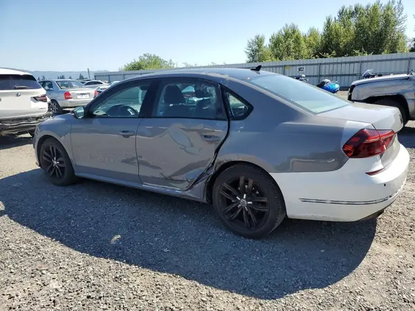 1VWGT7A34HC010013 2017 VOLKSWAGEN PASSAT - Image 2