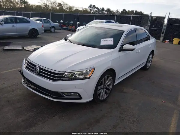 1VWGT7A34HC035106 2017 VOLKSWAGEN PASSAT - Image 2