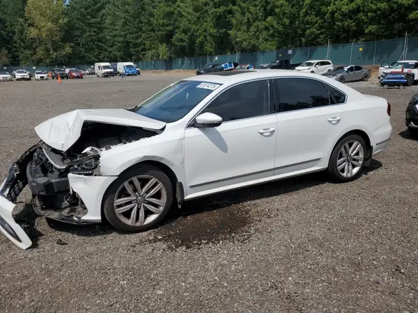 1VWGT7A34HC056411 2017 VOLKSWAGEN PASSAT - Image 1