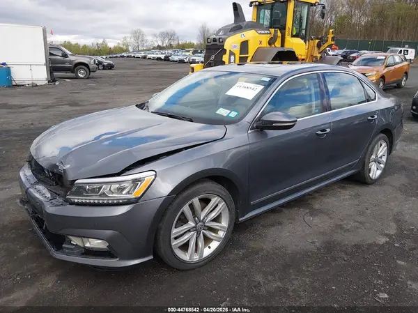 1VWGT7A35HC014460 2017 VOLKSWAGEN PASSAT - Image 2