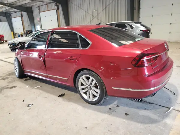 1VWGT7A35HC072844 2017 VOLKSWAGEN PASSAT - Image 2
