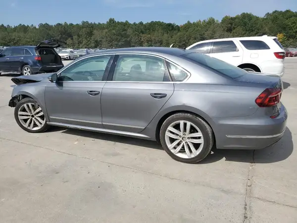 1VWGT7A36HC011485 2017 VOLKSWAGEN PASSAT - Image 2