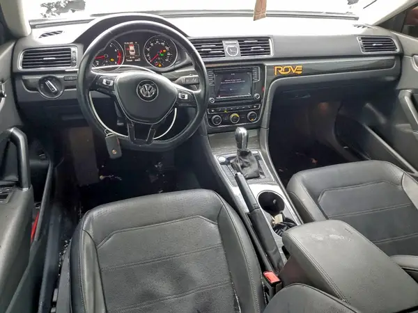 1VWGT7A36HC032269 2017 VOLKSWAGEN PASSAT - Image 8