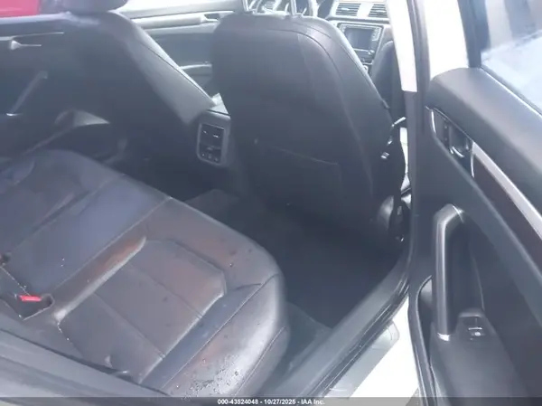 1VWGT7A36HC059729 2017 VOLKSWAGEN PASSAT - Image 8