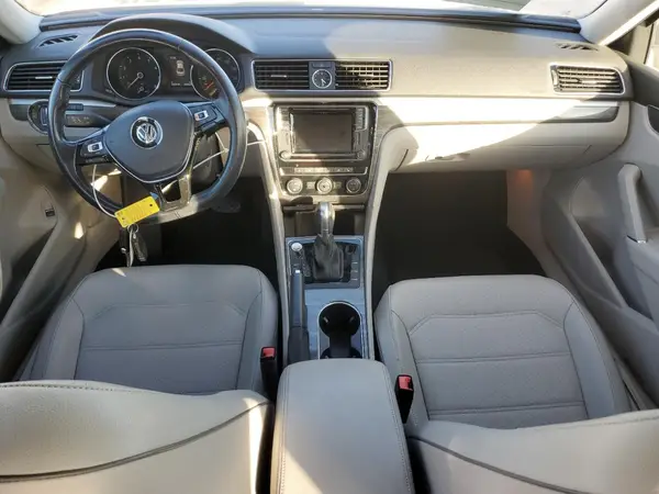 1VWGT7A36HC081147 2017 VOLKSWAGEN PASSAT - Image 8