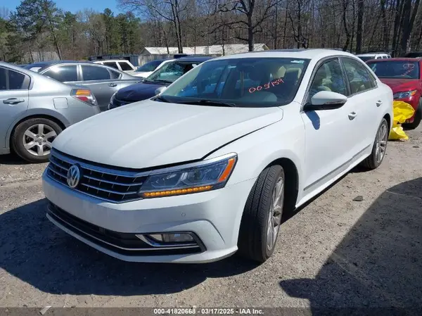 1VWGT7A37HC005159 2017 VOLKSWAGEN PASSAT - Image 2