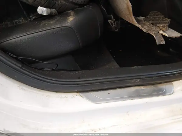 1VWGT7A38HC024660 2017 VOLKSWAGEN PASSAT - Image 8