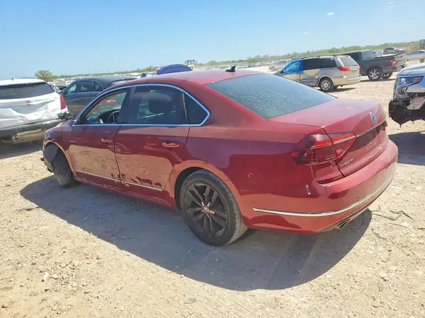 1VWGT7A38HC027347 2017 VOLKSWAGEN PASSAT - Image 2