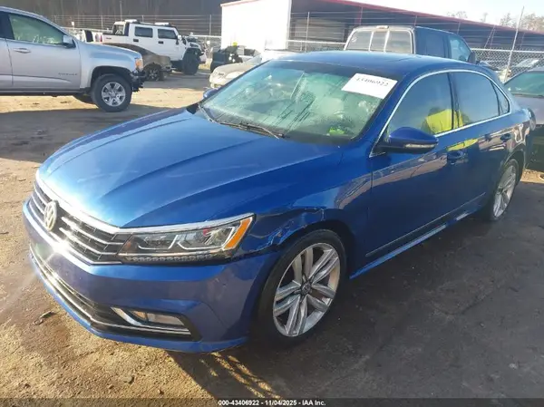 1VWGT7A38HC068139 2017 VOLKSWAGEN PASSAT - Image 2
