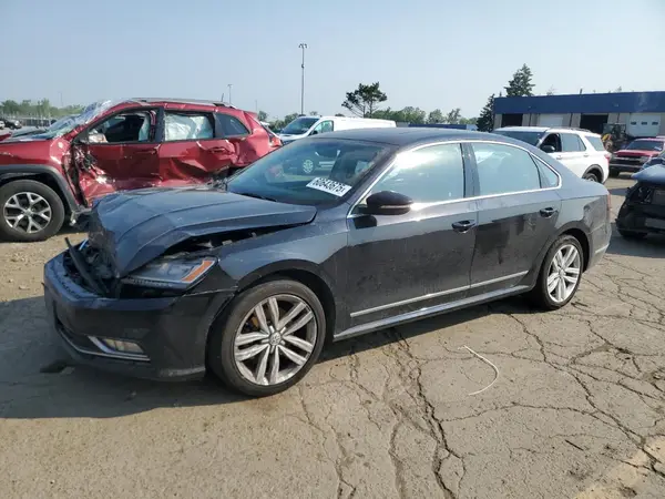 1VWGT7A39HC073656 2017 VOLKSWAGEN PASSAT - Image 1