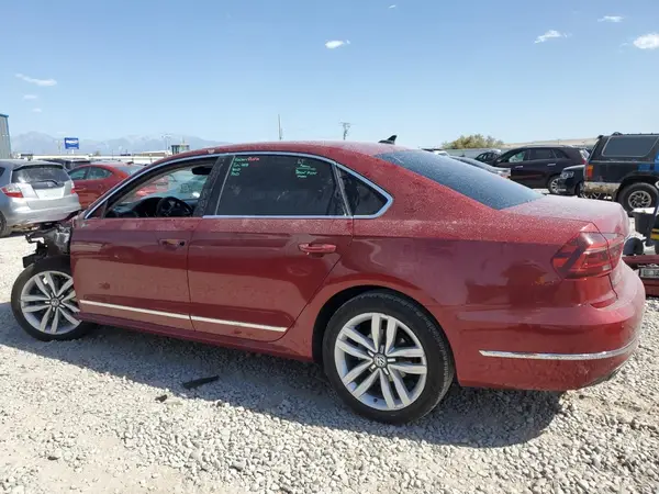 1VWGT7A39HC085581 2017 VOLKSWAGEN PASSAT - Image 2