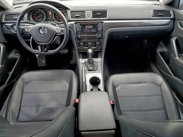 1VWGT7A3XHC022490 2017 VOLKSWAGEN PASSAT - Image 8