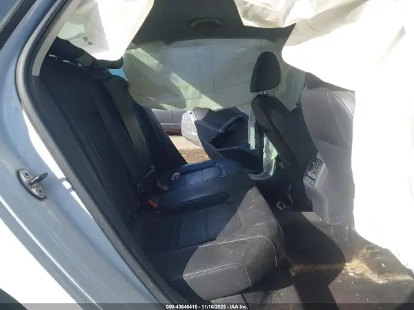 1VWGT7A3XHC029679 2017 VOLKSWAGEN PASSAT - Image 8