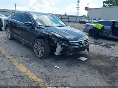 1VWGT7A3XHC031223 2017 VOLKSWAGEN PASSAT