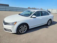 1VWGT7A3XHC035885 2017 VOLKSWAGEN PASSAT