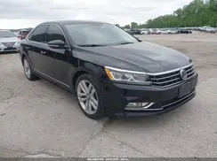 1VWGT7A3XHC068935 2017 VOLKSWAGEN PASSAT