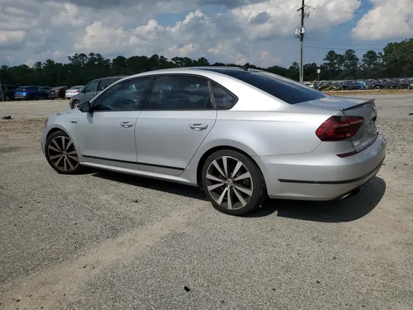 1VWJM7A30JC026590 2018 VOLKSWAGEN PASSAT - Image 2
