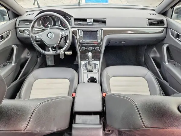 1VWJM7A30JC038741 2018 VOLKSWAGEN PASSAT - Image 8