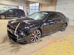 1VWJM7A31JC039333 2018 VOLKSWAGEN PASSAT