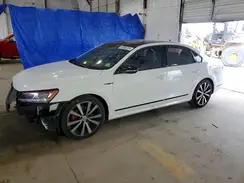 1VWJM7A33JC038619 2018 VOLKSWAGEN PASSAT