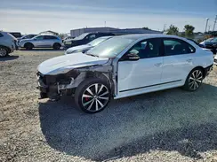 1VWJM7A36JC035522 2018 VOLKSWAGEN PASSAT