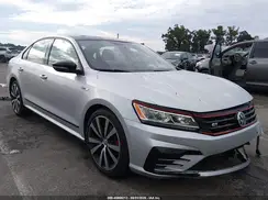 1VWJM7A37JC051924 2018 VOLKSWAGEN PASSAT