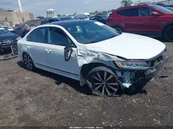 1VWJM7A38JC052368 2018 VOLKSWAGEN PASSAT