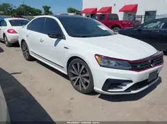 1VWJM7A39JC036258 2018 VOLKSWAGEN PASSAT