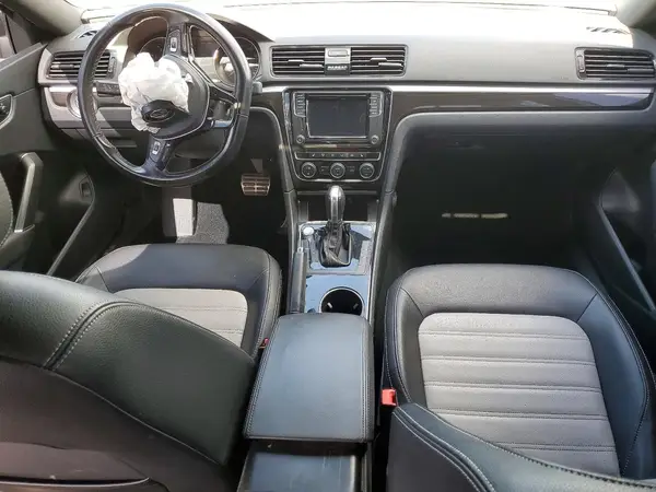 1VWJM7A39JC051441 2018 VOLKSWAGEN PASSAT - Image 8