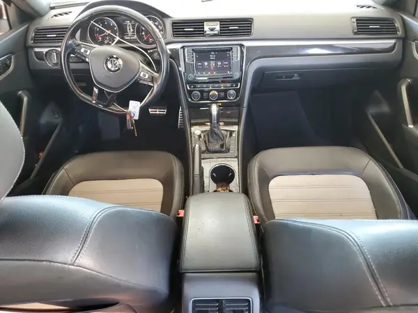 1VWJM7A3XJC037760 2018 VOLKSWAGEN PASSAT - Image 8