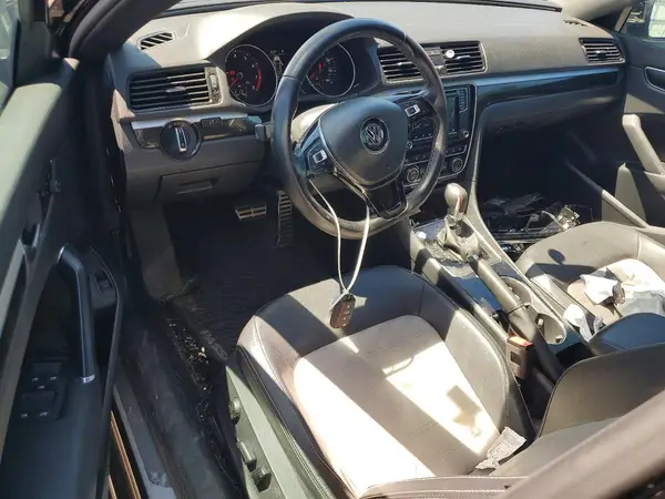 1VWJM7A3XJC038004 2018 VOLKSWAGEN PASSAT - Image 8